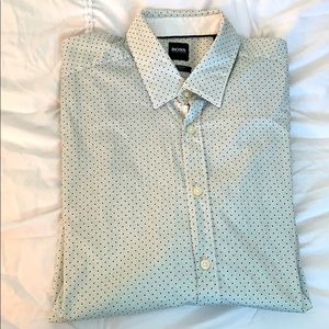 Men’s Hugo Boss Dress Shirt NWOT